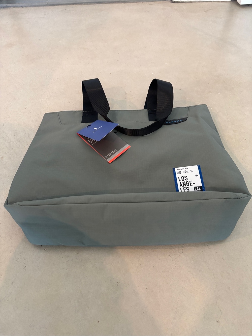 NWT Alpaka Elements (M) LA Pop Up Limited Edition Grey Axoflux 210D Tote Bag - Picture 13 of 16